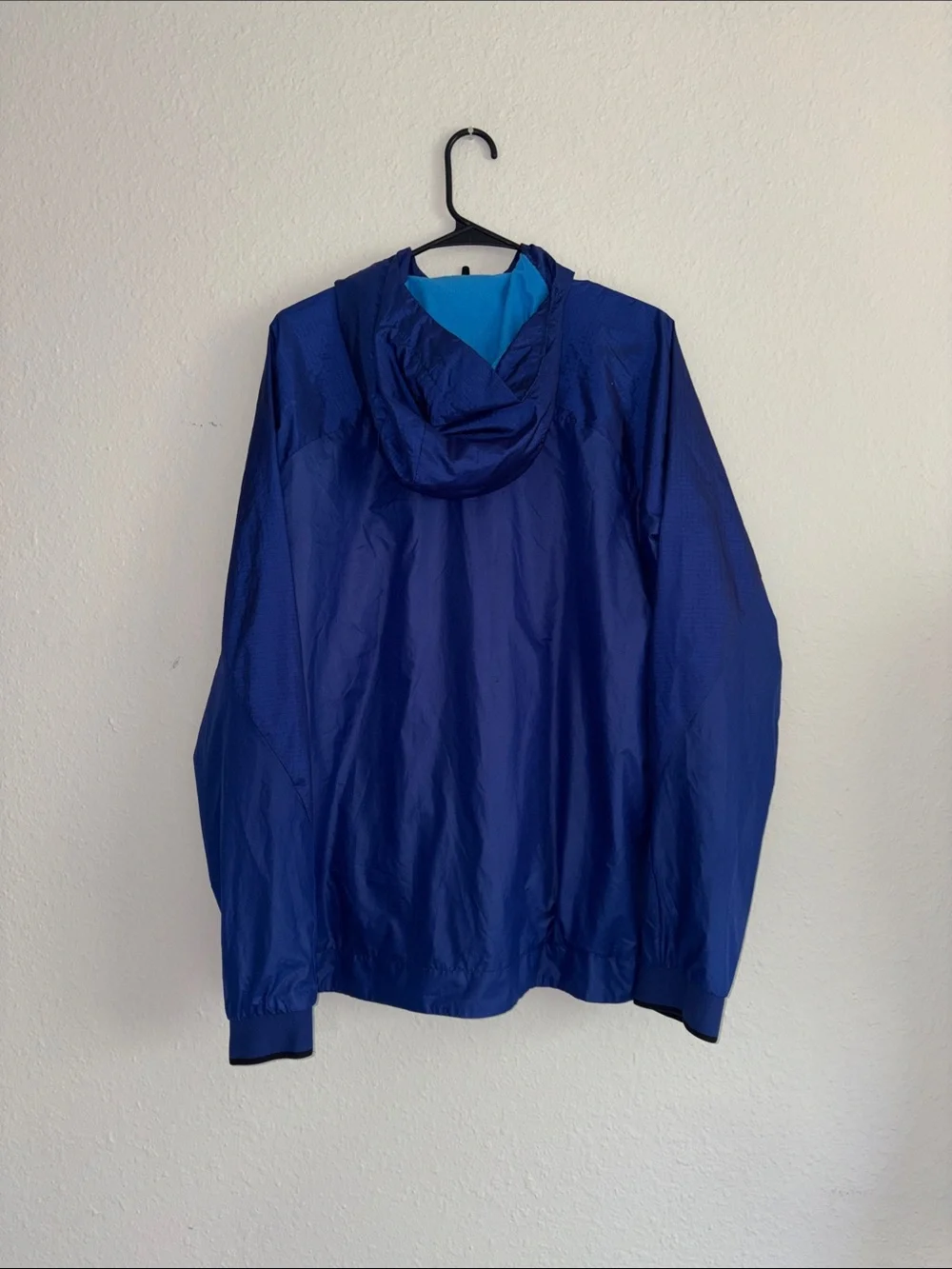 Nike Dri-FIT Men's Jacket - Royal Blue with Black Trim
